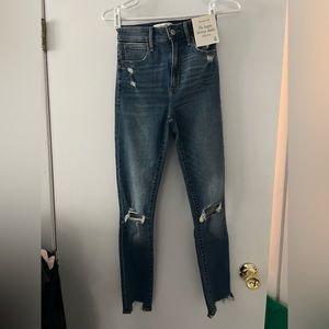 Abercrombie & Fitch Super Skinny Ankle High Rise jeans